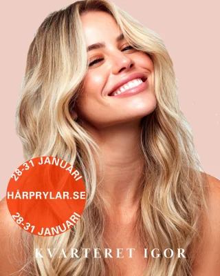 Vi ser framemot att välkomna tillbaka @harprylar_webshop 🎀 till oss. 28-31 januari hittar du deras otroliga sortiment innanför smedjegatans entré på plan 1, bredvid Vero Moda.

Hos Hårprylar hittar du allt till håret - spana in vårens nyheter och botanisera kring hårklämmor, diadem, snoddar och clips i alla färger, former och storlekar du kan tänka dig. Ett perfekt tillfälle att passa på inför alla hjärtans dag - en liten gåva till dig eller någon du tycker om! ✨

Du hittar dem under våra ordinarie öppettider 
Vardag 10-19
Lördag 10-17

Välkomna 💕