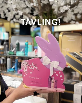 Tävling 🌼 Vinn en stund av vardagslyx 🐇✨

Vi vill fira in påsken med er och med ett exklusivt limited edition gåvoset inspirerat av vårens blomstrande toner från Rituals 💛

Setet innehåller foaming shower gel, shimmering body spray och hand balm i de uppskattade dofterna Yozakura och Sakura, alla i full storlek.

Så här deltar du:
🌼 Följ oss @kvarteretigor
🌼 Tagga någon du vill dela en stund av lugn och vardagslyx med
🌼 Dela gärna i din story och låt vårkänslan spridas vidare

Du kan delta flera gånger – en tagg per kommentar. Vinnaren utses den 6/4 och kontaktas via DM 🌿 Gåvan hämtas ut i vår Rituals butik i Kvarteret Igor 🐣 (Tävlingen pågår endast på vår instagramsida)