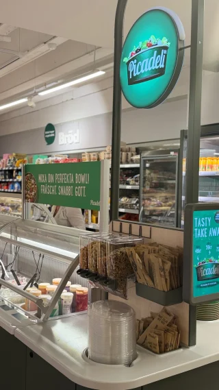 Nu hittar du Picadelis populära salladsbar hos @coopigor 🥗 Färska råvaror för alla smaker, en perfekt lunch för dig som är i farten - testa du med, vi ses på plan 0! ✨

#kvarteretigor #västeråsbästacityshopping