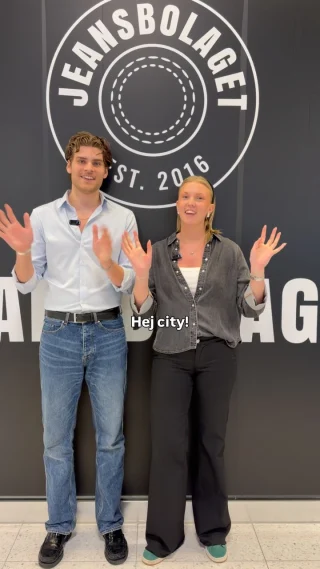 👖✨ BIG NEWS! Jeansbolaget flyttar in på plan 2 i Kvarteret Igor!

I slutet av september är det premiär – med erbjudanden, goodiebags och Höstshopping i stan samma helg! 🍂🛍️
Vi längtar efter att få välkomna er! 💙 

#kvarteretigor #Jeansbolaget #västeråsbästacityshopping